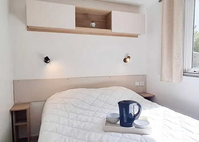 مكان تخييم Naphtase Mh01s Le Refuge Des Pins *