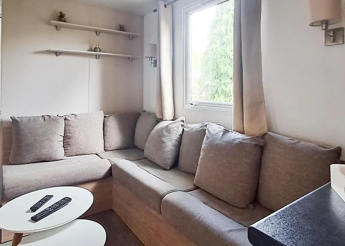 مكان تخييم Naphtase Mh01s Le Refuge Des Pins سان جان دي مونت