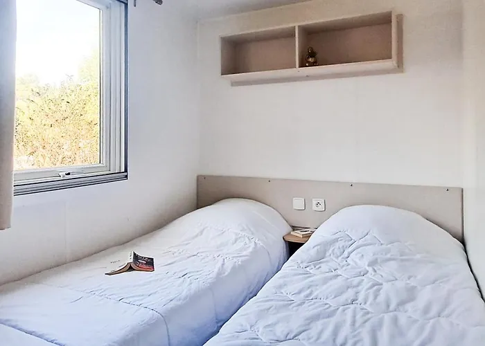 Naphtase Mh01s Le Refuge Des Pins *